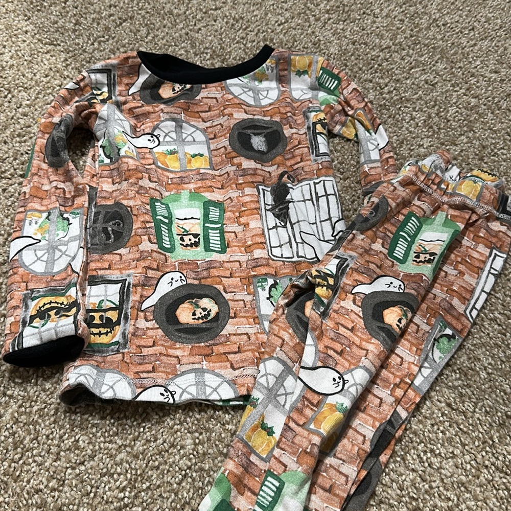 Burt’s Bees Toddler Boy Halloween Haunted House Pajamas 3T
